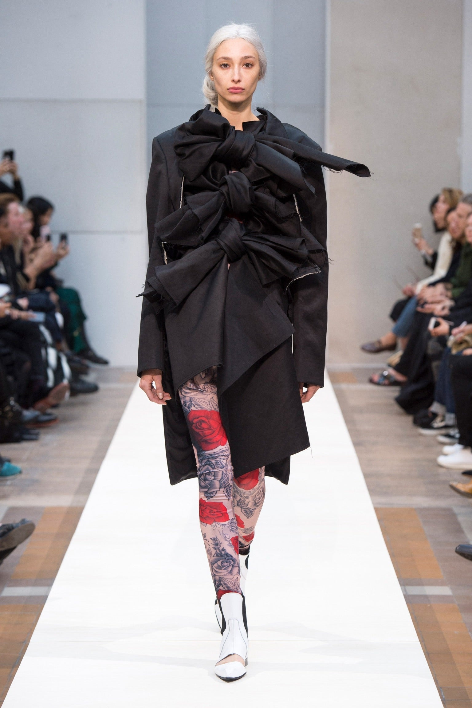 Vogue Online Comme Des Garçons Vogue Runway Uk Fashion Show Comme