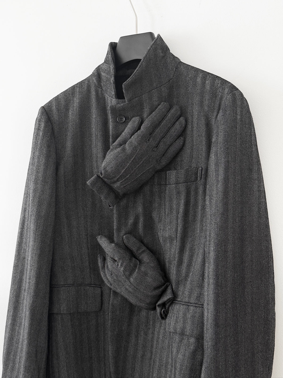 Comme des Garcons 2007FW Archive Jacket with Padded Hand Motifs (Comme des Garçons) — view 4 of 9