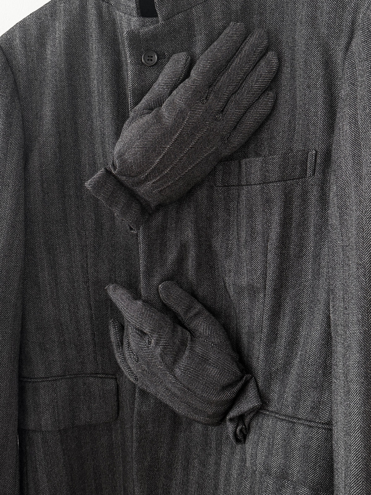 Comme des Garcons 2007FW Archive Jacket with Padded Hand Motifs (Comme des Garçons) — view 5 of 9