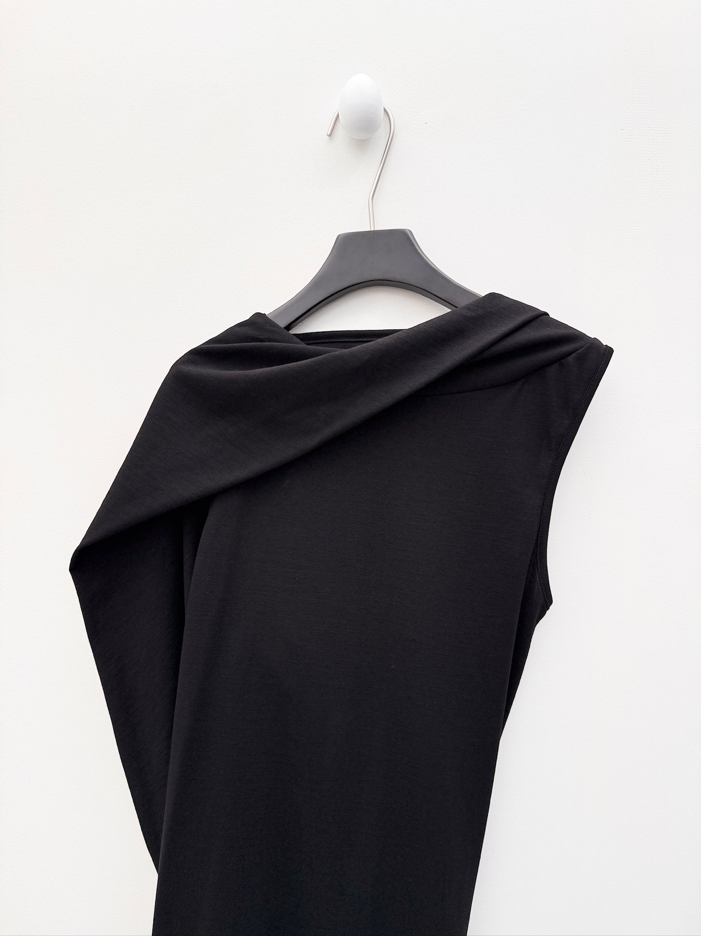 Ann Demeulemeester 2012FW Runway Asymmetric Dress