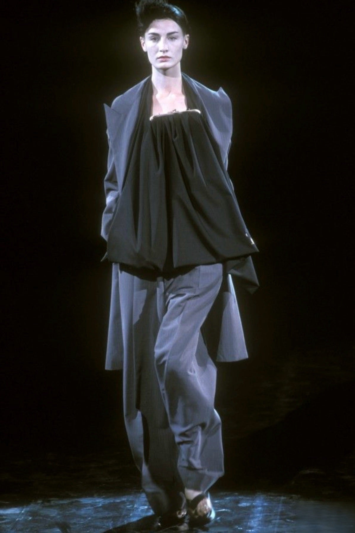 Yohji Yamamoto 2001SS Archive Top (Yohji Yamamoto) — view 1 of 7