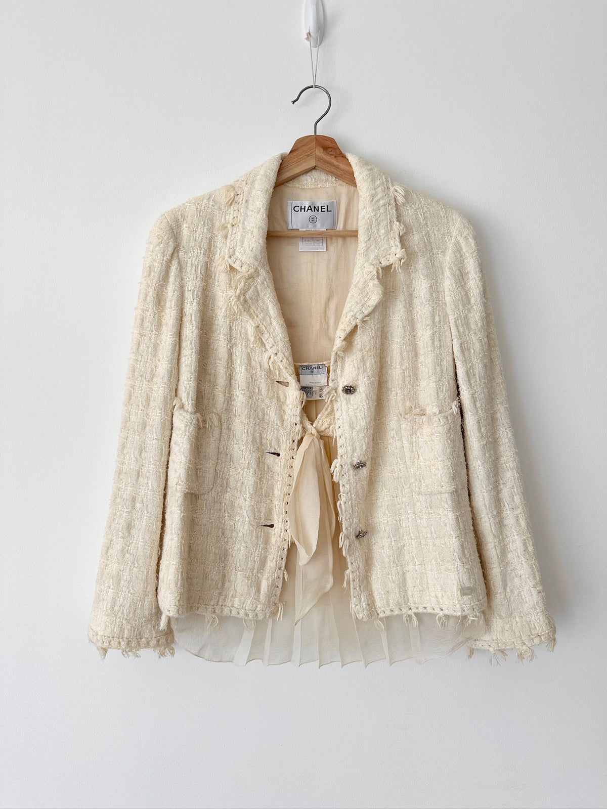 Chanel 2005SS Suit (Chanel) — view 1 of 7