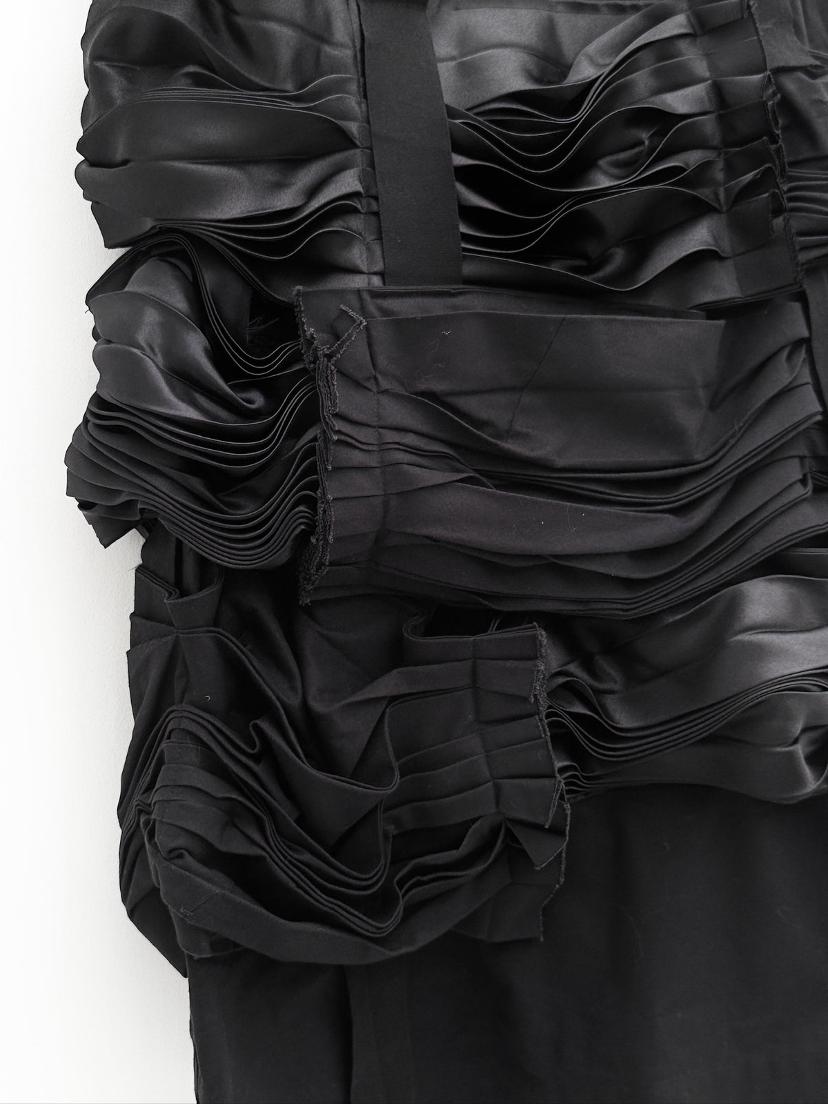 Comme des Garçons 2015SS “Blood and Roses” Ruched Strap Dress