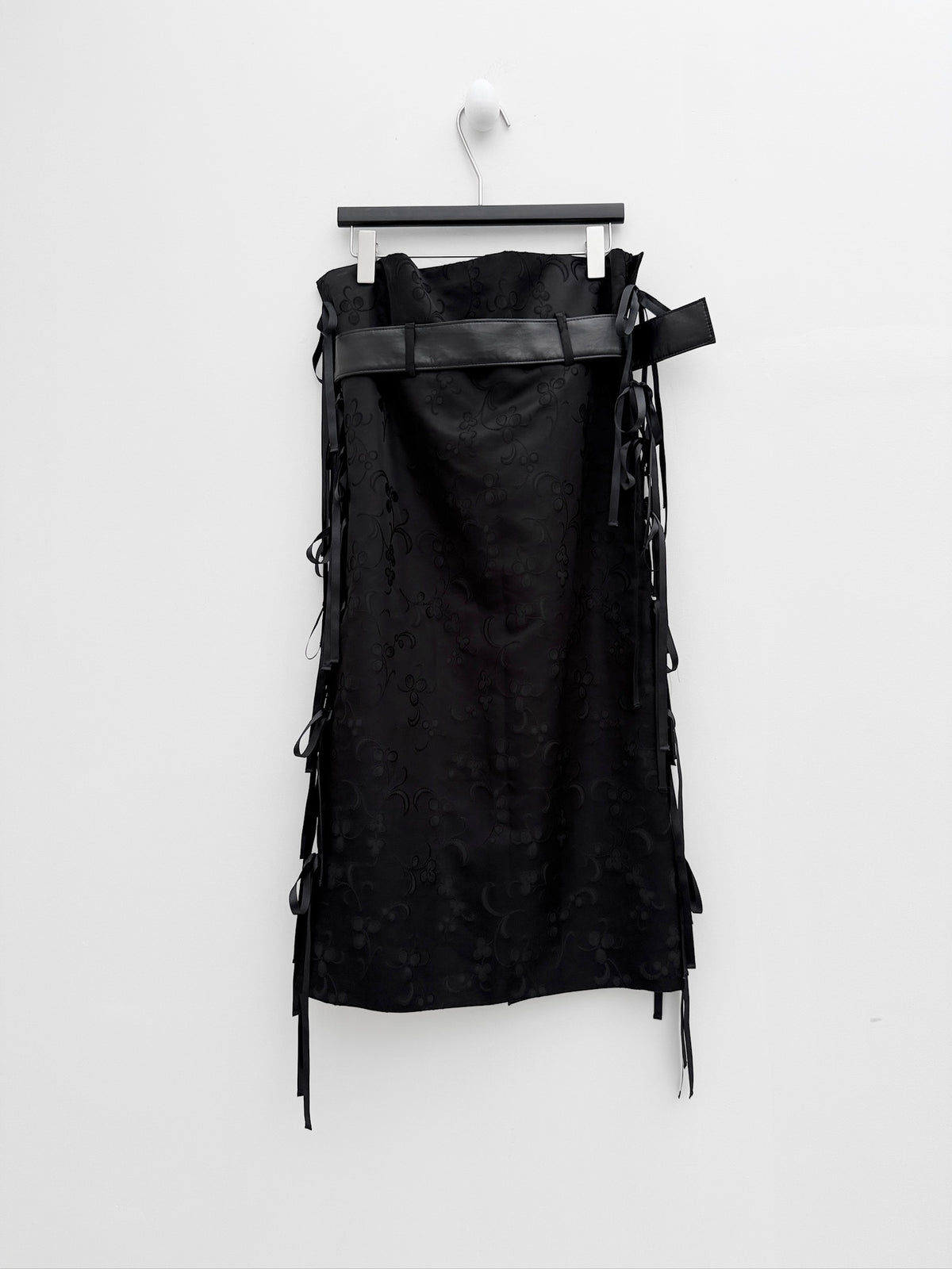 Noir Kei Ninomiya 2017FW Ribbon-Tied Floral Jacquard Skirt