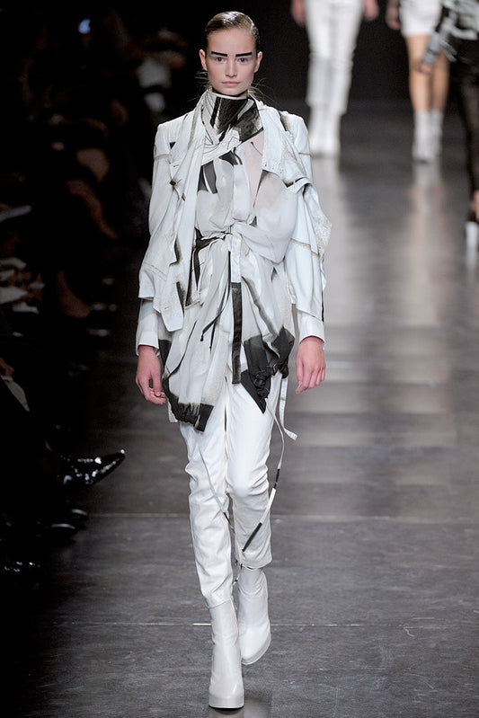 Ann Demeuelemeester 2011SS Runway Coat