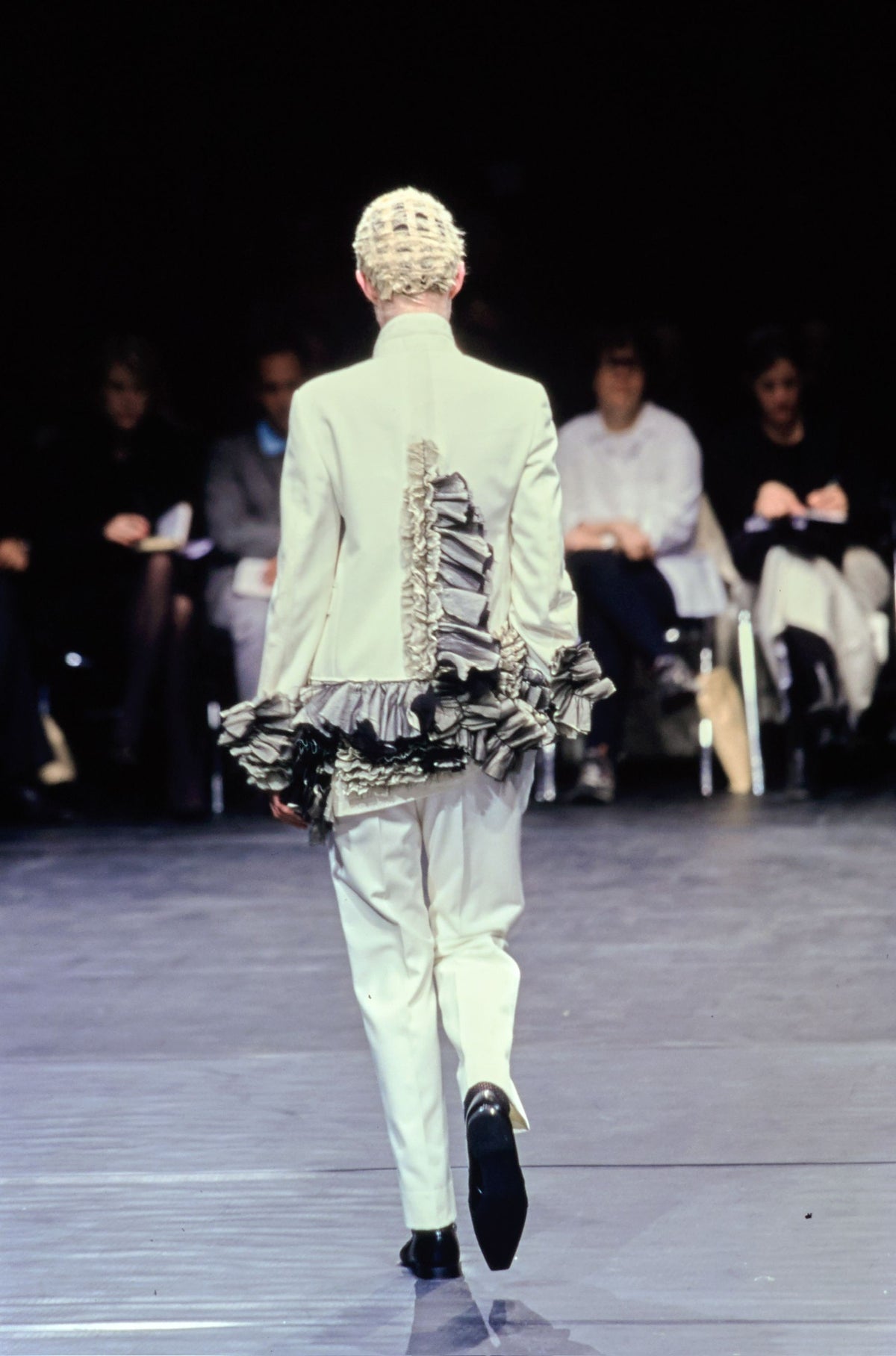 Comme des Garçons 2000FW “Hard and Forceful” Runway Ruffle Suit